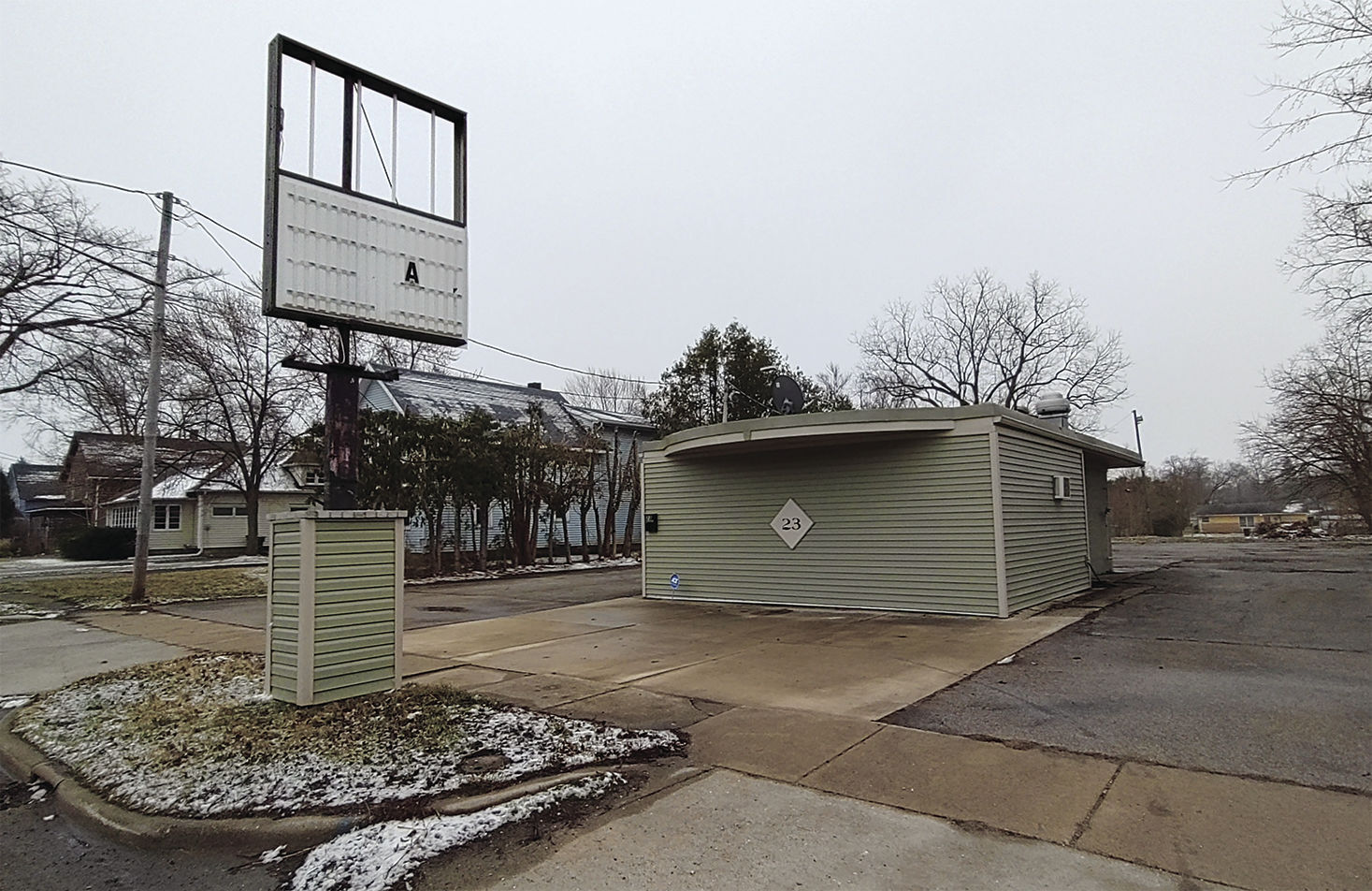 3 18 Three Oaks 23 West Ash